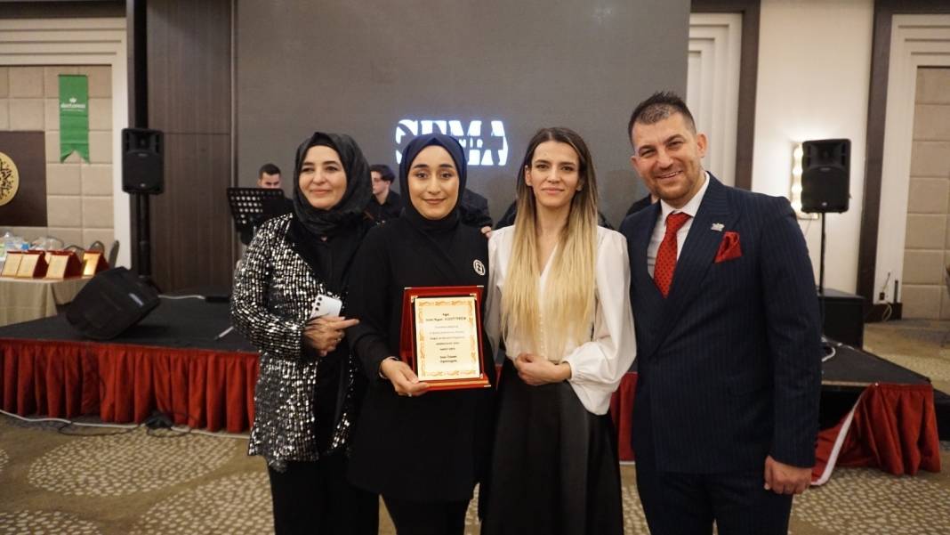 Uzdemir’den dev organizasyon 1